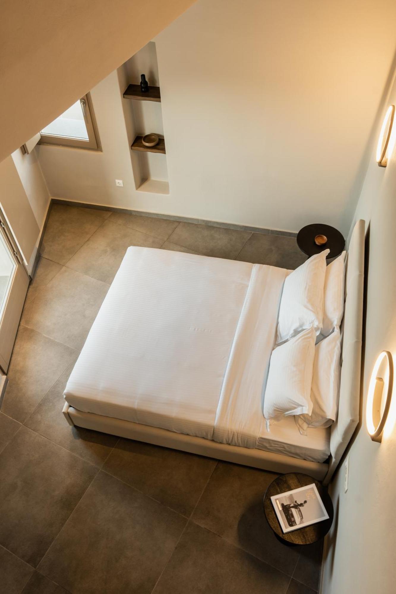 Black Diamond Suites (Adults Only) Akrotírion Eksteriør billede