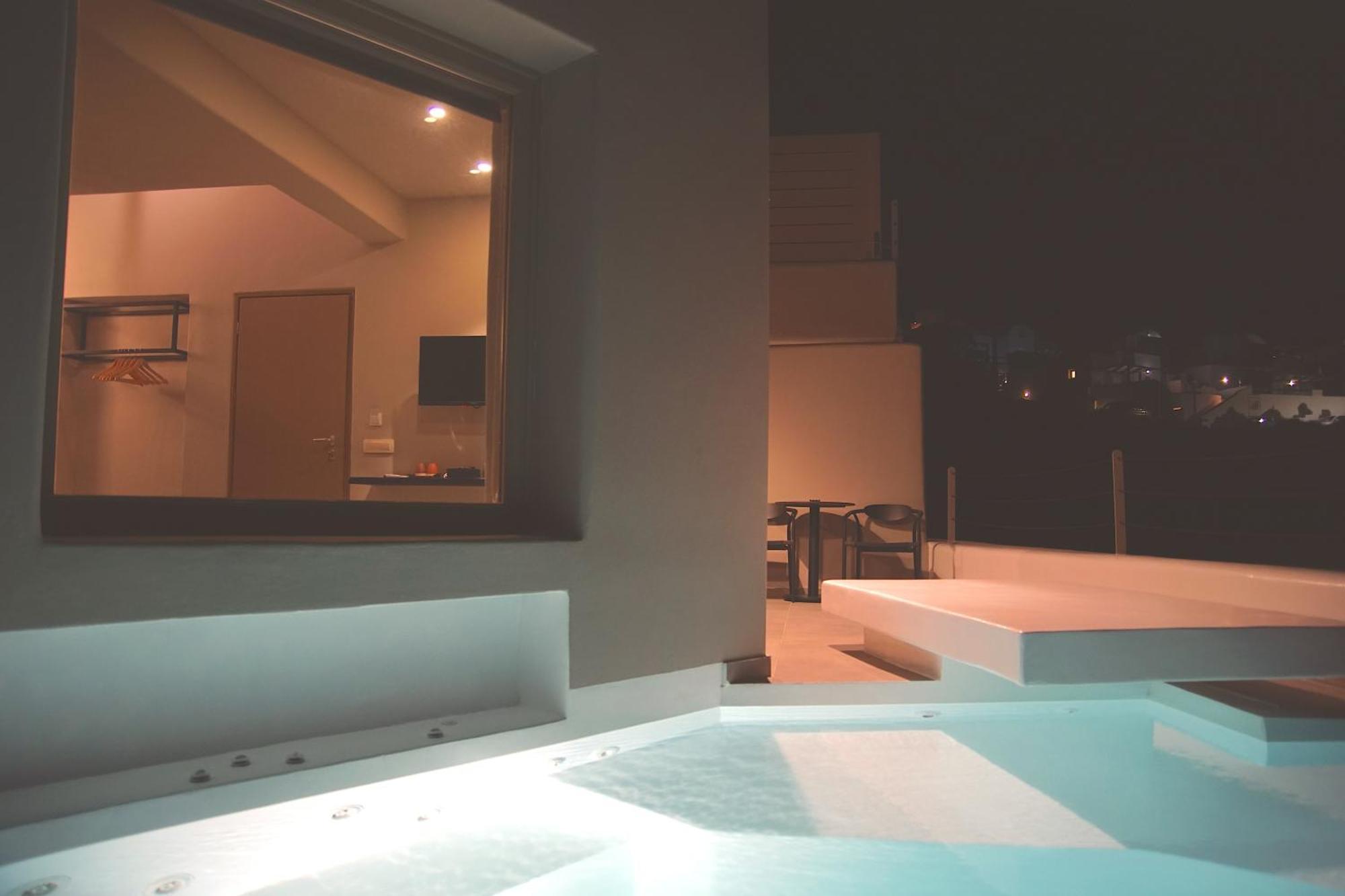 Black Diamond Suites (Adults Only) Akrotírion Eksteriør billede